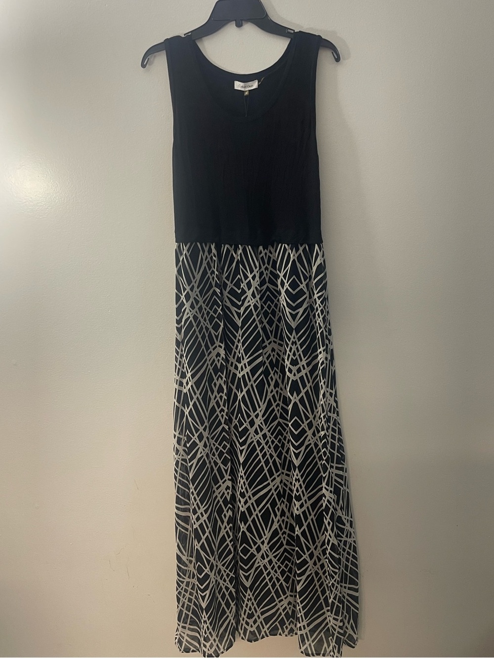 NWT- Sleeveless Calvin Klein-Black & White Patterned Maxi Dress